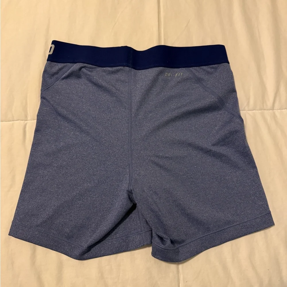 Nike Pro Blue Heather Biker Shorts Women’s Medium